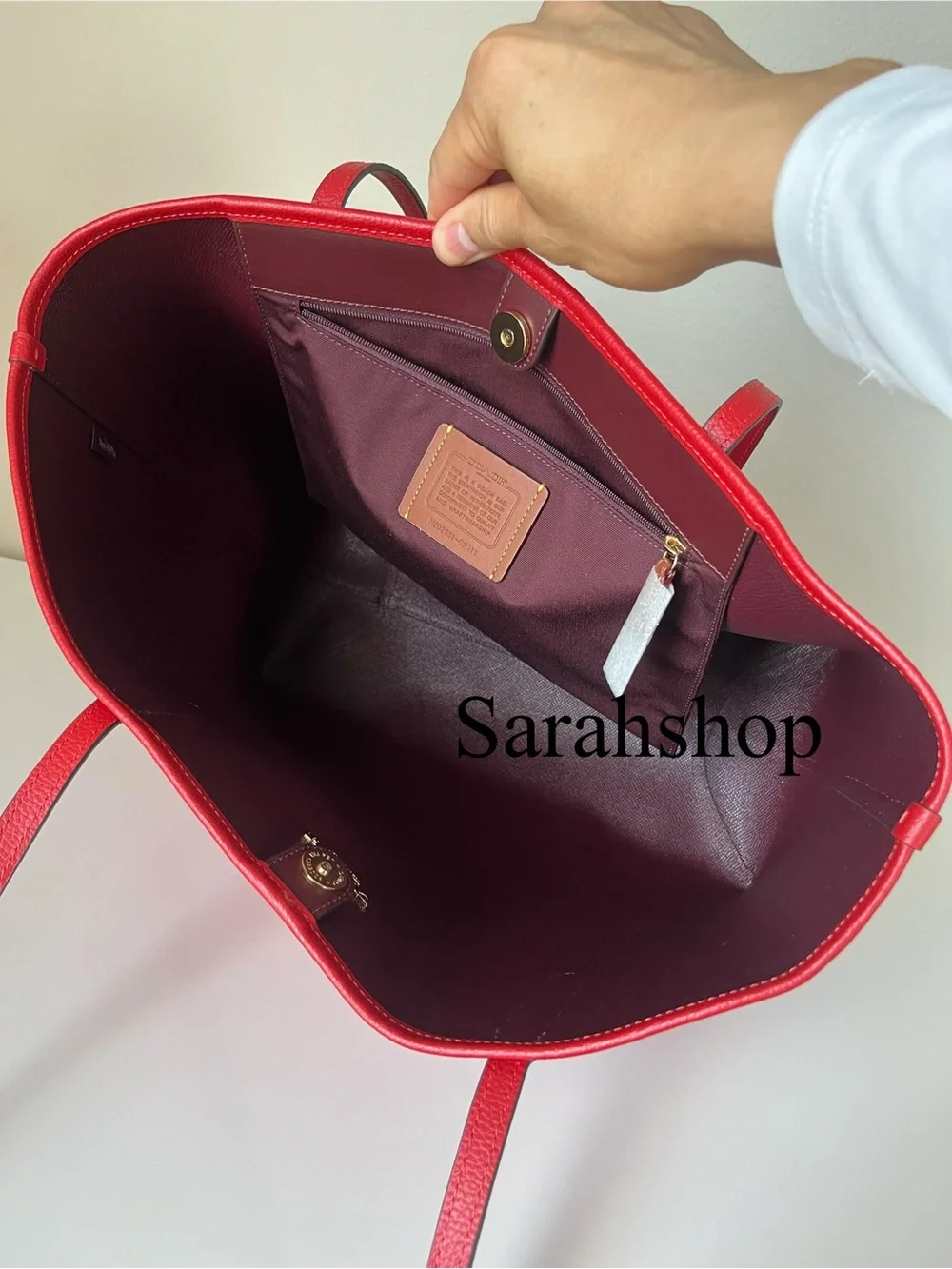 ✅Coach City Tote Bag